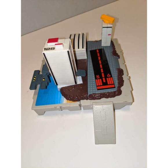 Vintage 1987 Galoob Micro Machines Travel Marina Air Base Military Jets Imperial - Picture 5 of 16